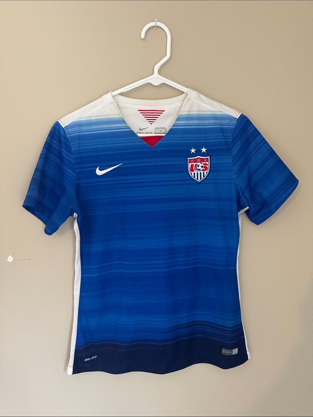 Nike women’s Blue US Soccer Jersey